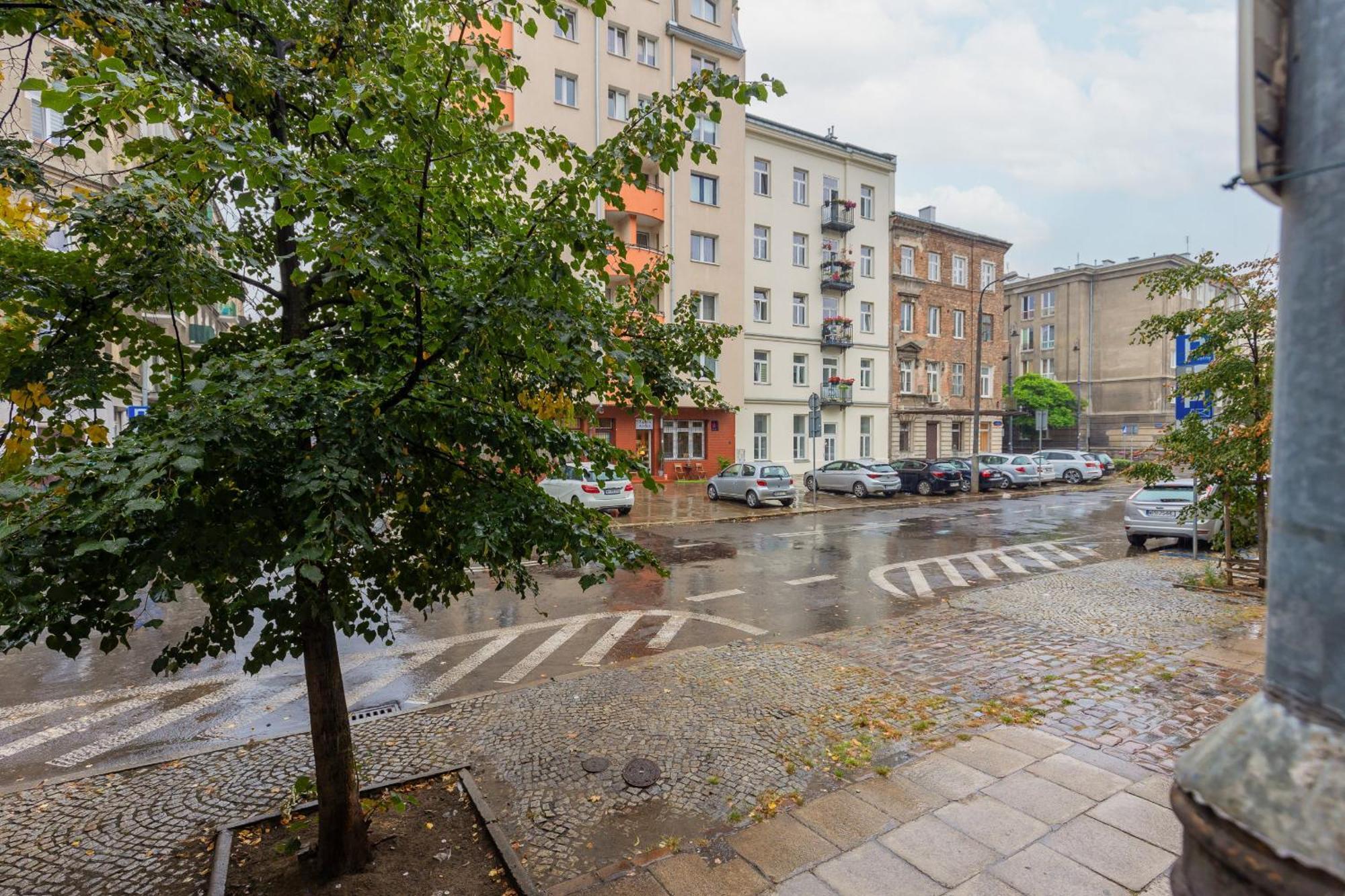 Cozy Studio For 3 Guests Near Centrum Praskie Koneser By Noclegi Renters Varsóvia Exterior foto